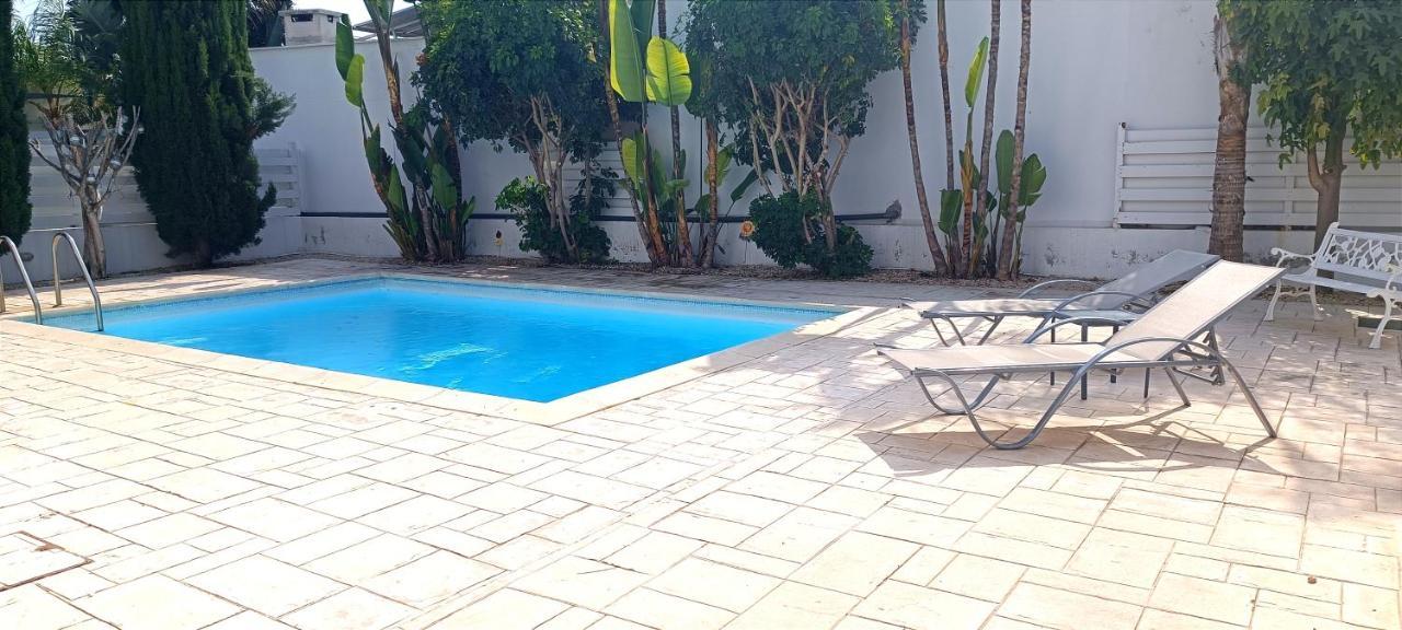 Villa Colonial 32 Perivolia